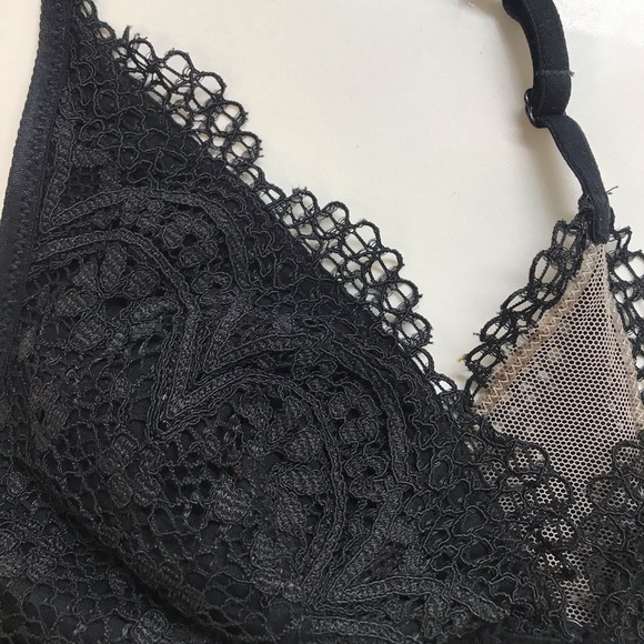 Victoria’s Secret Front Close Bralette - Picture 3 of 6